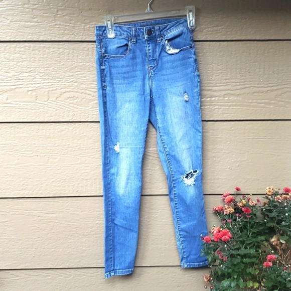 SO Juniors' High Rise Destructed Skinny Jeans 1 - Picture 3 of 12